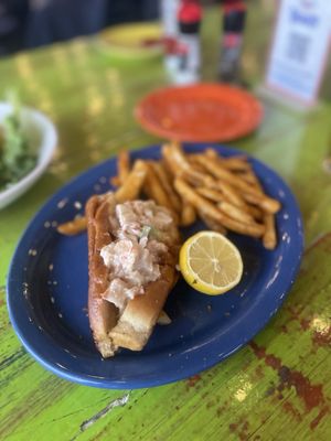 Shaggy's Biloxi Beach by null