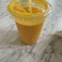 Mango lassi Mango lassi