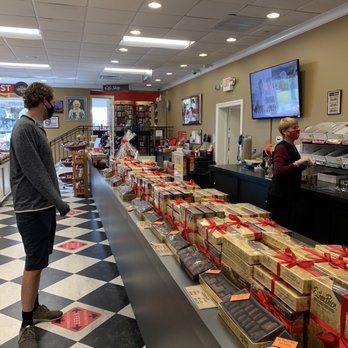 Esther Price Candies - Inside - Candy Stores Near Me - Cincinnati, Ohio