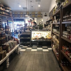 Golden Rind Cheese & Wine - Entrance