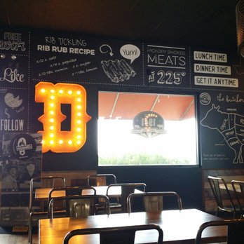 Dickey's Barbecue Pit - Nice decor - Barbeque Near Me - Westley, California