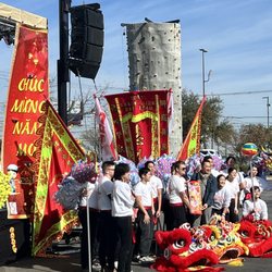 Chinatown Center - Texas Dragon-Lion Dance Team ready to perform for Lunar New Year