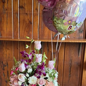 Eva's Creations - It's a girl red wagon and It's a girl Mylar balloons - Florists Near Me - Mount Dora, Florida Eva's Creations - It's a girl red wagon and It's a girl Mylar balloons - Florists Near Me - Mount Dora, Florida