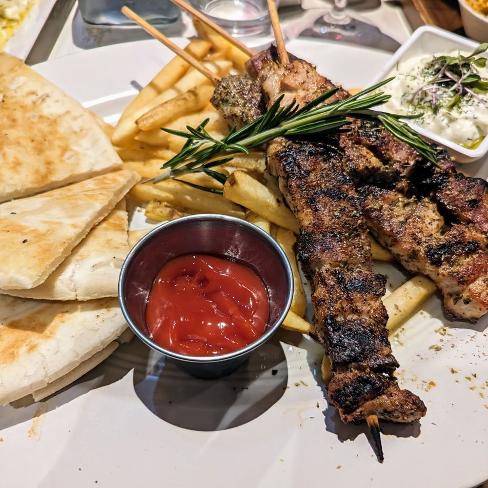 Molos Greek Taverna - Wheaton - Souvlaki - Greek Near Me - Wheaton, Illinois Molos Greek Taverna - Wheaton - Souvlaki - Greek Near Me - Wheaton, Illinois