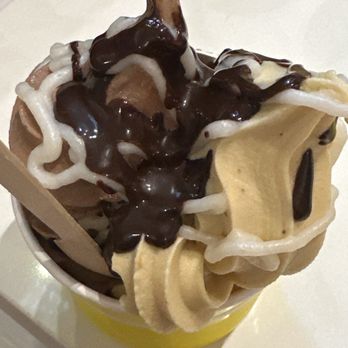 Peel - Tangerine&chocolate soft serve 100% fruit ice cream with a dark chocolate, low sugar sauce&a coconut milk low sugar sauce delicious& healthy - Ice Cream & Frozen Yogurt Near Me - Miami Shores, Florida Peel - Tangerine&chocolate soft serve 100% fruit ice cream with a dark chocolate, low sugar sauce&a coconut milk low sugar sauce delicious& healthy - Ice Cream & Frozen Yogurt Near Me - Miami Shores, Florida