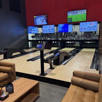 WOW! Entertainment - Duck bowling - Mini Golf Near Me - Fenton, Missouri