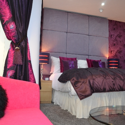 Kenley Hotel