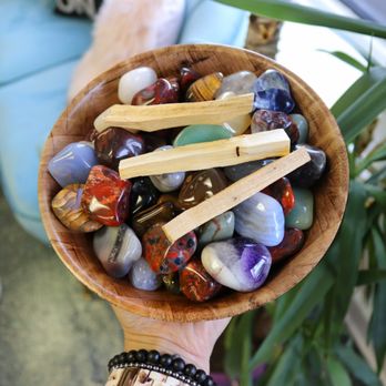 Lucky Luna - Crystals and Palo Santo - Spiritual Shop Near Me - Memphis, Tennessee Lucky Luna - Crystals and Palo Santo - Spiritual Shop Near Me - Memphis, Tennessee