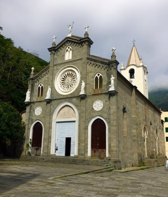 Church of San Giovanni Battista of Riomaggiore by null