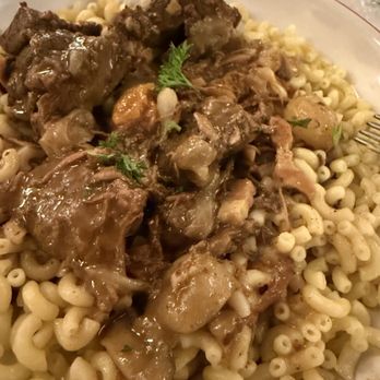 Bouillon République - Beef Bourguignon - French Near Me - Paris