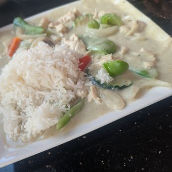 Thai Chili Bistro - Curry chicken and eggplant - Thai Near Me - Rifle, Colorado Thai Chili Bistro - Curry chicken and eggplant - Thai Near Me - Rifle, Colorado