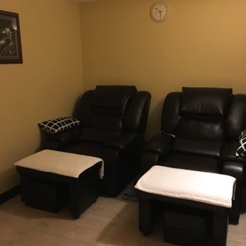 Rose Health Spa - Foot massage area - Massage Near Me - Boston, Massachusetts