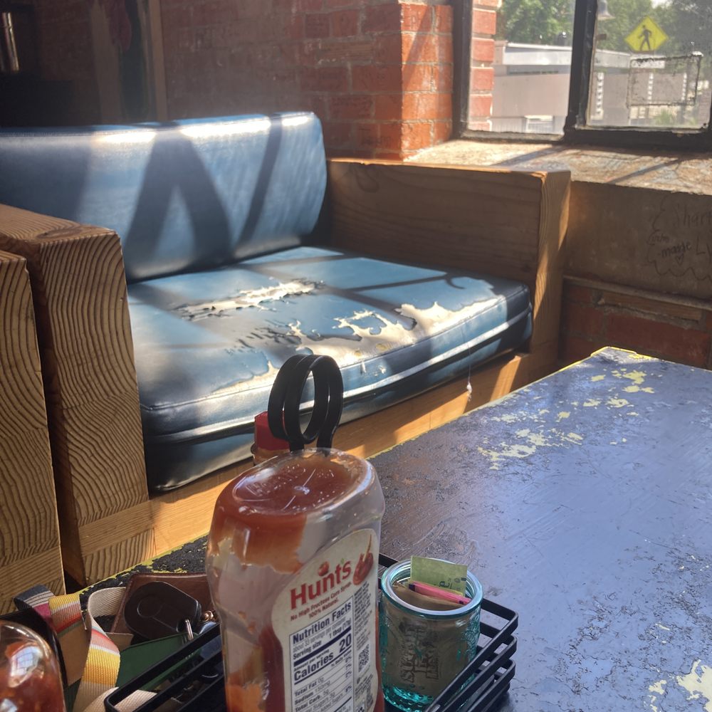 Halcyon - Torn seats and peeling paint - Coffee & Tea Near Me - San Antonio, Texas