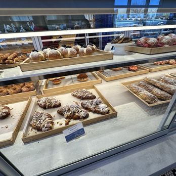 Paris Baguette - Bakeries Near Me - Coppell, Texas