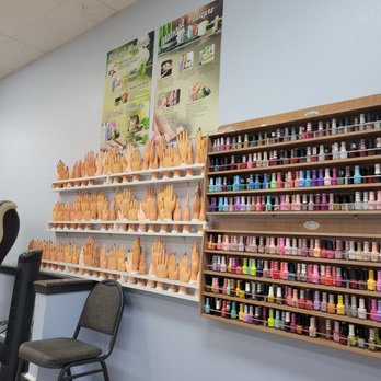 V Nails & Spa - Nail Salons Near Me - Tolleson, Arizona
