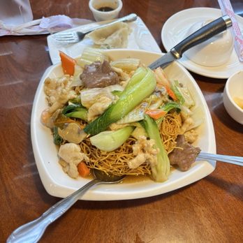 Awesome 五餅二魚 - Combo Crispy Noodles - Chinese Near Me - Plano, Texas