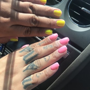 Kelly's Nails & Spa - Neon yellow is shellac and Barbie pink is dip nails! - Nail Salons Near Me - Spring, Texas Kelly's Nails & Spa - Neon yellow is shellac and Barbie pink is dip nails! - Nail Salons Near Me - Spring, Texas