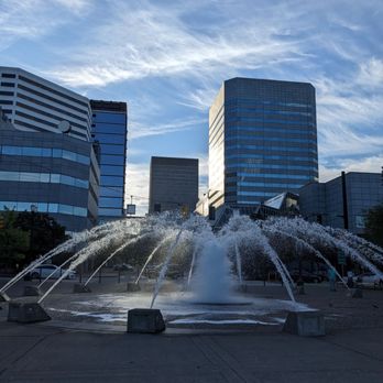 Tom McCall Waterfront Park - Water fountain - Parks Near Me - Portland, Oregon Tom McCall Waterfront Park - Water fountain - Parks Near Me - Portland, Oregon