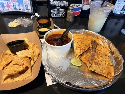 Los Ninos Taqueria by null