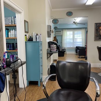 Hairology - Stations - Hair Stylists Near Me - Greenville, Ohio Hairology - Stations - Hair Stylists Near Me - Greenville, Ohio