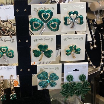 Sadie Green's Curiosity Shop - Jewelry - Accessories Near Me - Sturbridge, Massachusetts Sadie Green's Curiosity Shop - Jewelry - Accessories Near Me - Sturbridge, Massachusetts