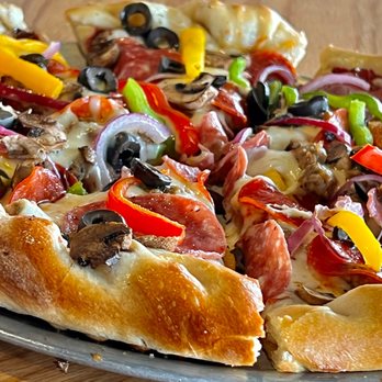 The Blind Onion Pizza & Pub - General's pizza...Yummmmmm! - Pizza Near Me - Reno, Nevada The Blind Onion Pizza & Pub - General's pizza...Yummmmmm! - Pizza Near Me - Reno, Nevada
