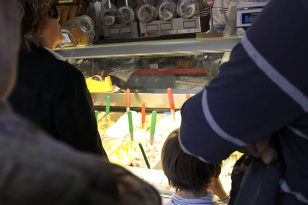 Gelateria Alaska by null