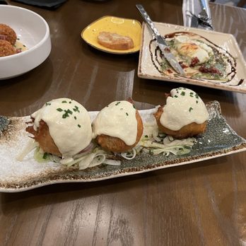 Delaney's Tavern - Blue Crab Beignets - New American Near Me - Orlando, Florida