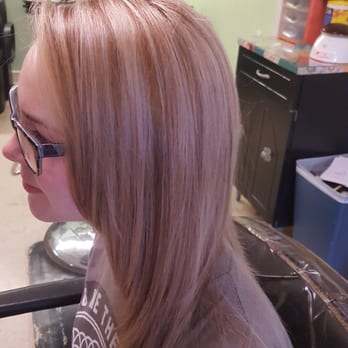 Becca's Special Effects - Hair Salons Near Me - Sweetwater, Texas Becca's Special Effects - Hair Salons Near Me - Sweetwater, Texas