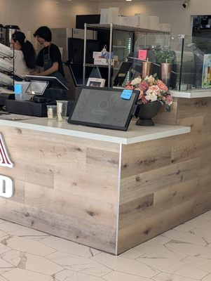 New Hollywood Plaza by null