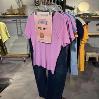 C.T. Weekends - Women's Clothing Near Me - Raleigh, North Carolina C.T. Weekends - Women's Clothing Near Me - Raleigh, North Carolina