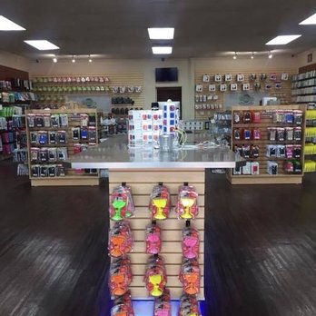 Wireless World - Mobile Phone Repair Near Me - Tampa, Florida Wireless World - Mobile Phone Repair Near Me - Tampa, Florida
