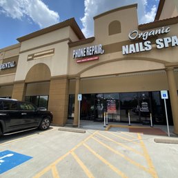 Exterior photo of The Phone Plug Phone Repair - Pearland, Texas Exterior photo of The Phone Plug Phone Repair - Pearland, Texas