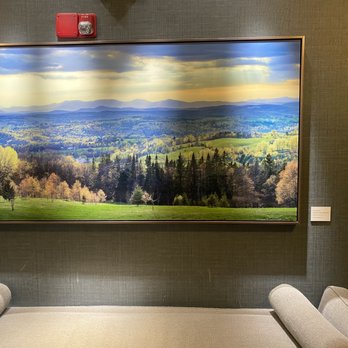 Courtyard by Marriott Burlington Harbor - Hotels Near Me - Burlington, Vermont