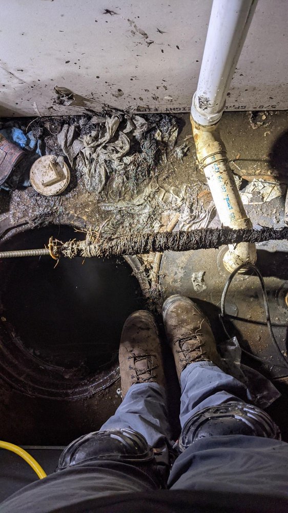 Slide of H2Flow Sewer & Drain