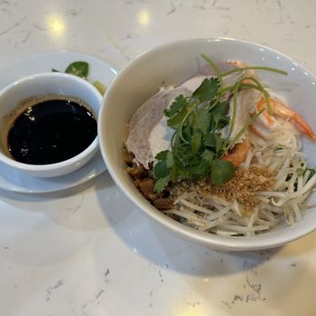 Pho House - Hu tiếu kho - Vietnamese Near Me - Virginia Beach, Virginia