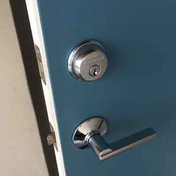 Locksmith Call4Keys - Keys & Locksmiths Near Me - Flint, Michigan