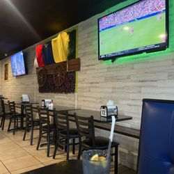 Mi Carreta Restaurant and Bakery