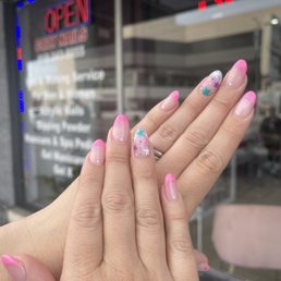 Exterior photo of Cozy Nails Tarzana - Tarzana, California Exterior photo of Cozy Nails Tarzana - Tarzana, California