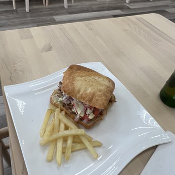 Cafe Pinton Ec - Empanadas Near Me - Orlando, Florida