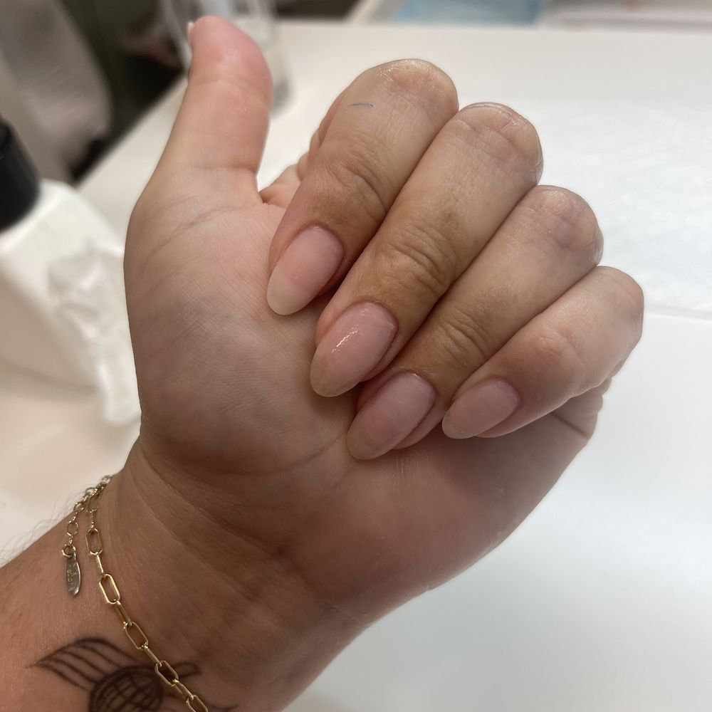 Coco Beauty Bar - Hard gel shape - Eyebrow Services Near Me - Miami, Florida Coco Beauty Bar - Hard gel shape - Eyebrow Services Near Me - Miami, Florida