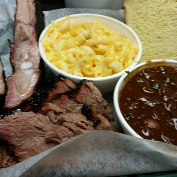 Woodpeckers Backyard BBQ - Brisket and ribs with Mac and cheese and Datil beans - Barbeque Near Me - Saint Augustine, Florida Woodpeckers Backyard BBQ - Brisket and ribs with Mac and cheese and Datil beans - Barbeque Near Me - Saint Augustine, Florida