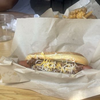 Sparkman Wharf - Chili dog from Jodog, pretty good, but overpriced - Shopping Centers Near Me - Tampa, Florida