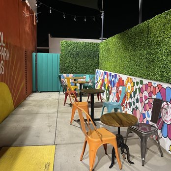 Azucanela - Outdoor seating - Desserts Near Me - Lomita, California Azucanela - Outdoor seating - Desserts Near Me - Lomita, California