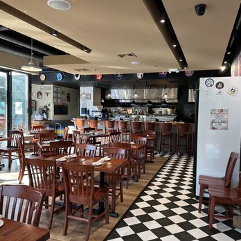 Harvey's - Inside - Breakfast & Brunch Near Me - Falls Church, Virginia Harvey's - Inside - Breakfast & Brunch Near Me - Falls Church, Virginia