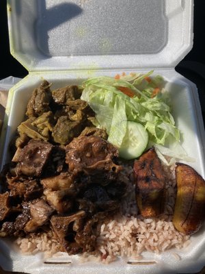 Aunt I’s Jamaican Restaurant by null