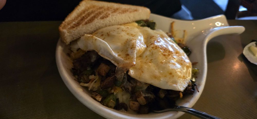 Prescott Roadhouse Logo