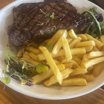 Del Campo - NY Steak con papitas fritas - Seafood Near Me - Palmarejo, Puerto Rico