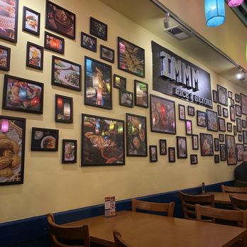 Immm Rice and Beyond - Interior - Thai Near Me - Chicago, Illinois