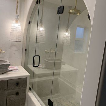 Clear View Glassworks - Custom fit arch shower enclosure - Glass & Mirrors Near Me - Ventura, California Clear View Glassworks - Custom fit arch shower enclosure - Glass & Mirrors Near Me - Ventura, California